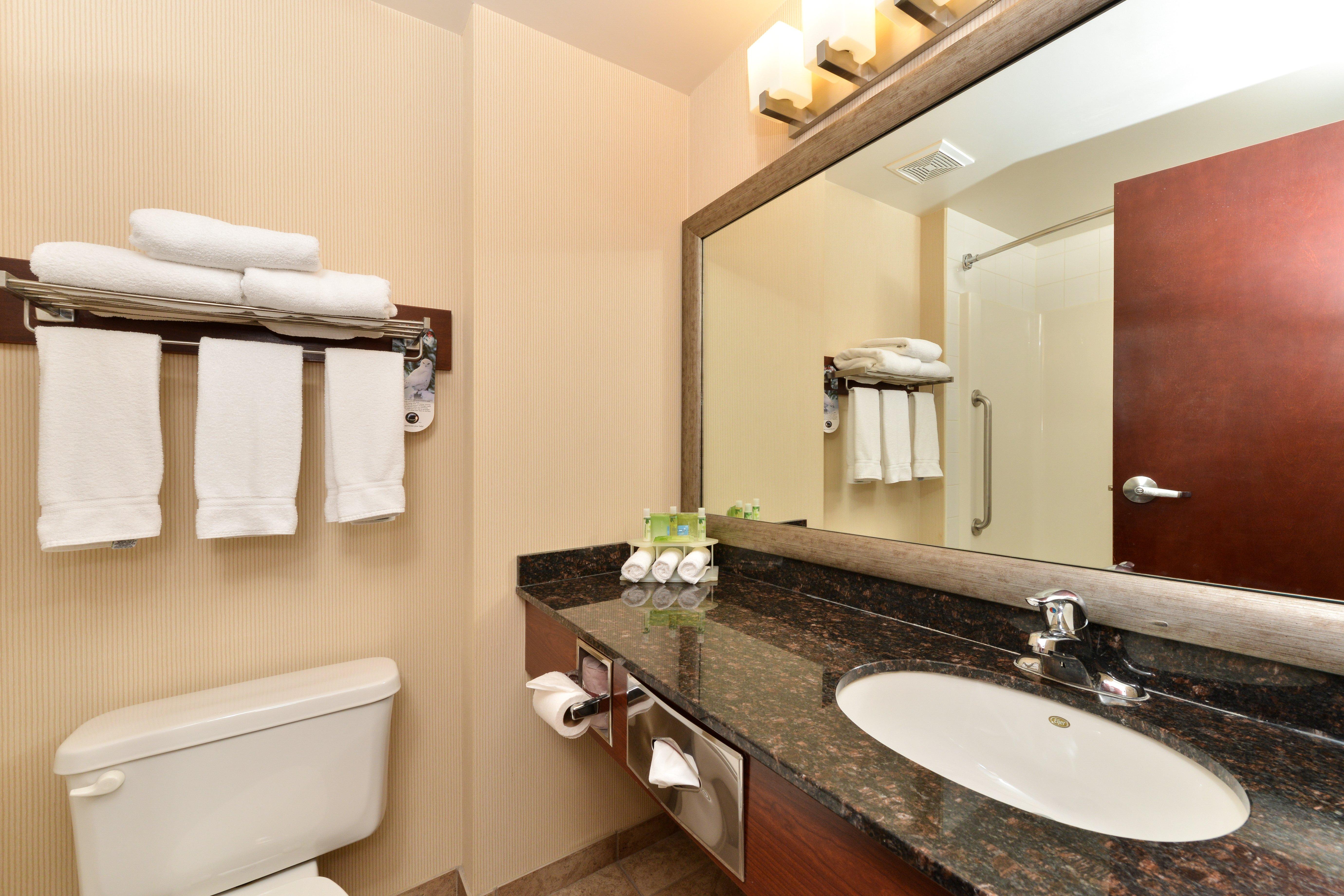 Holiday Inn Express Edmonton North By Ihg Экстерьер фото
