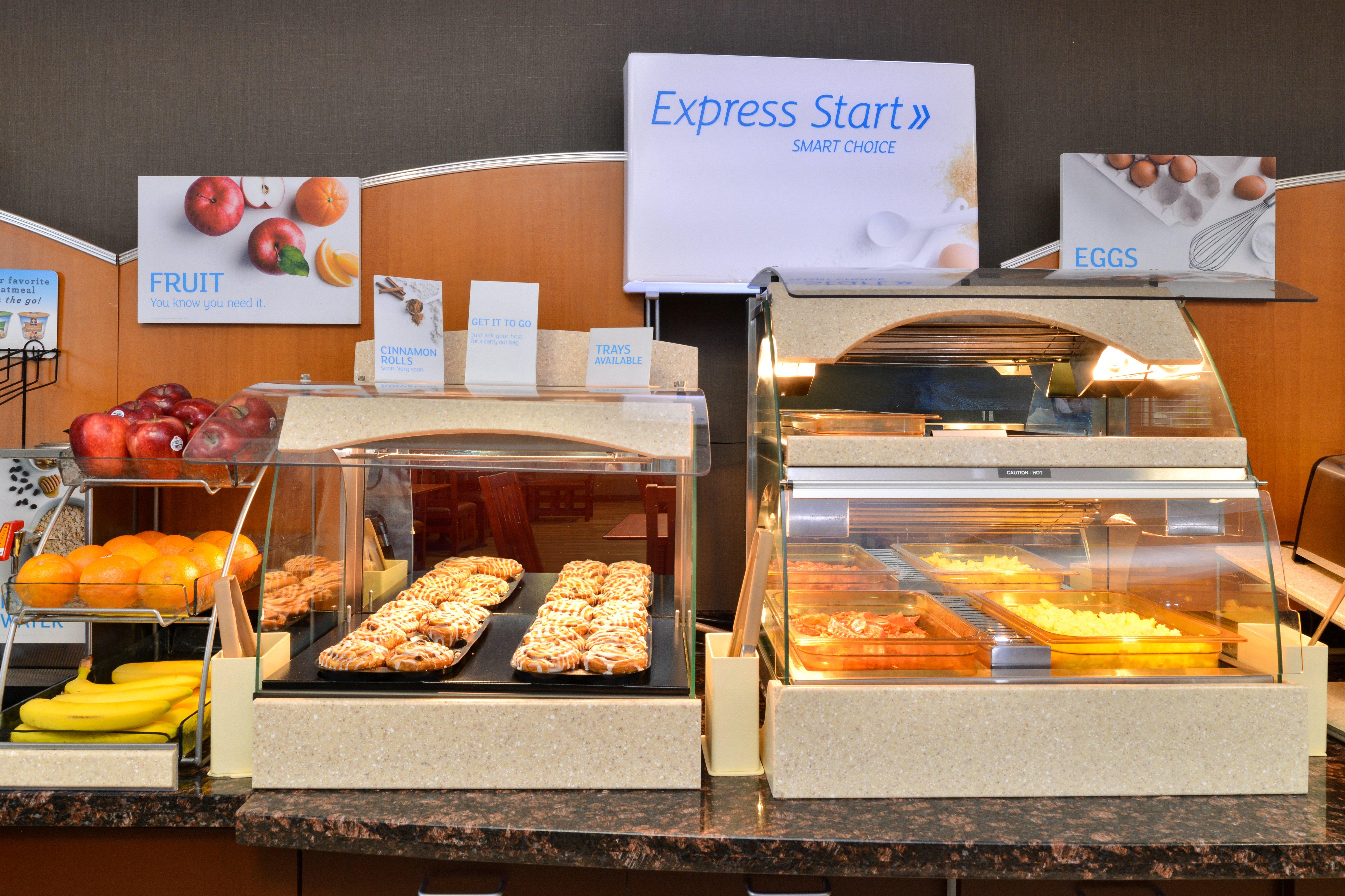 Holiday Inn Express Edmonton North By Ihg Экстерьер фото