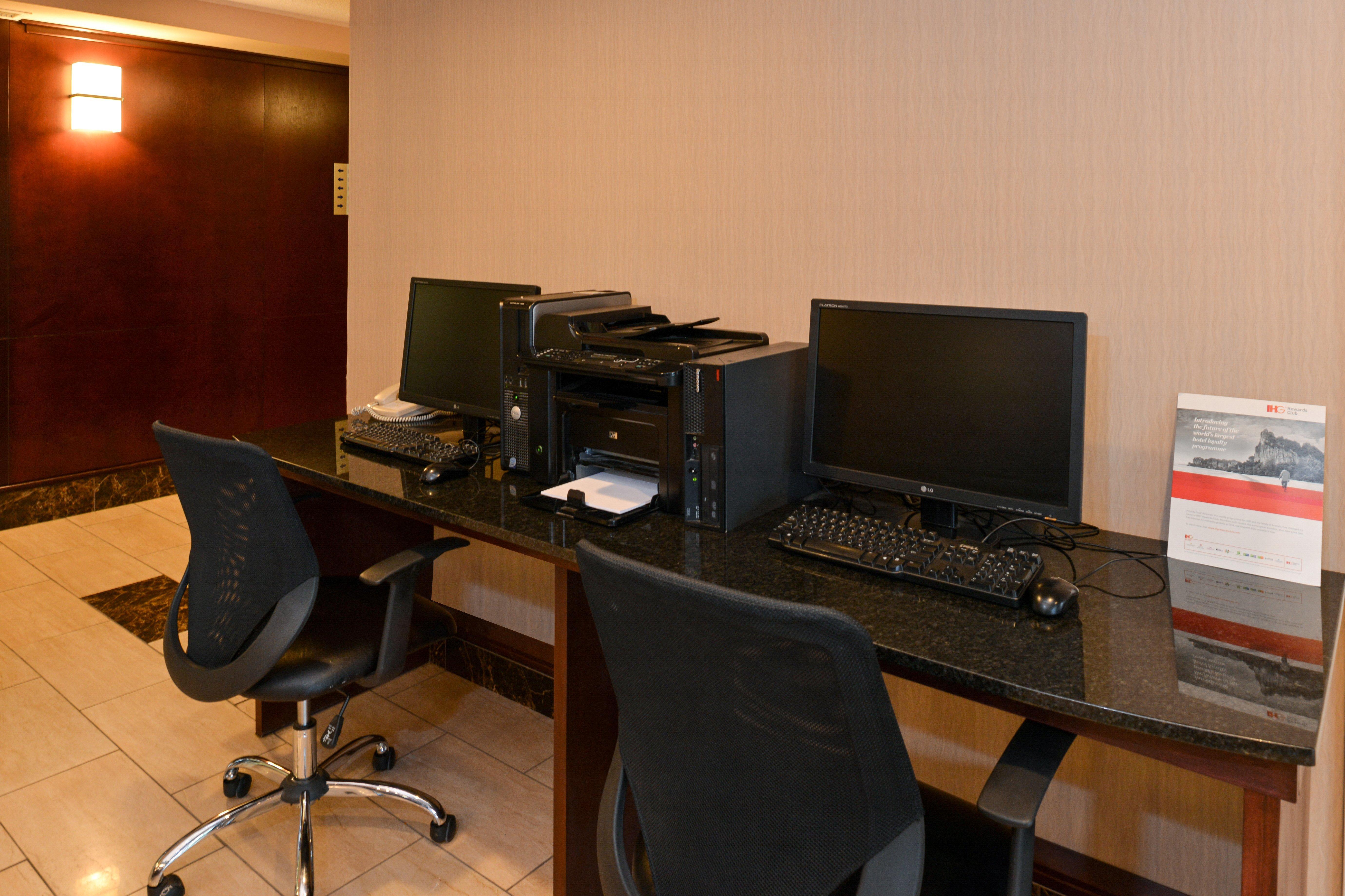 Holiday Inn Express Edmonton North By Ihg Экстерьер фото