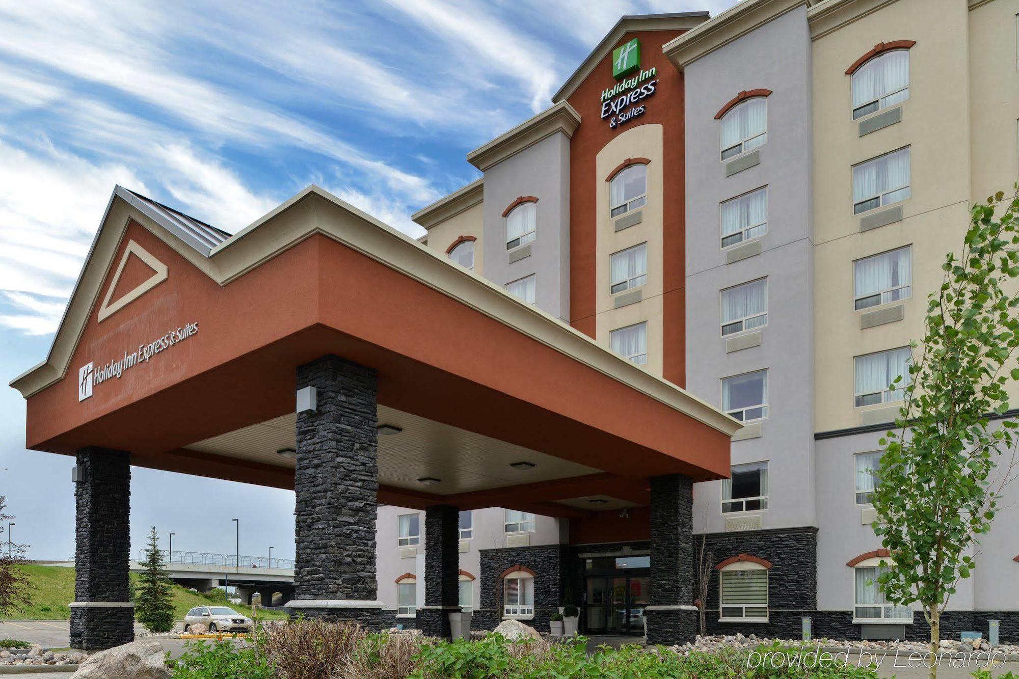 Holiday Inn Express Edmonton North By Ihg Экстерьер фото